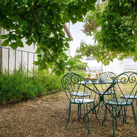 Holiday Home La Haie Les Montils Extérieur photo