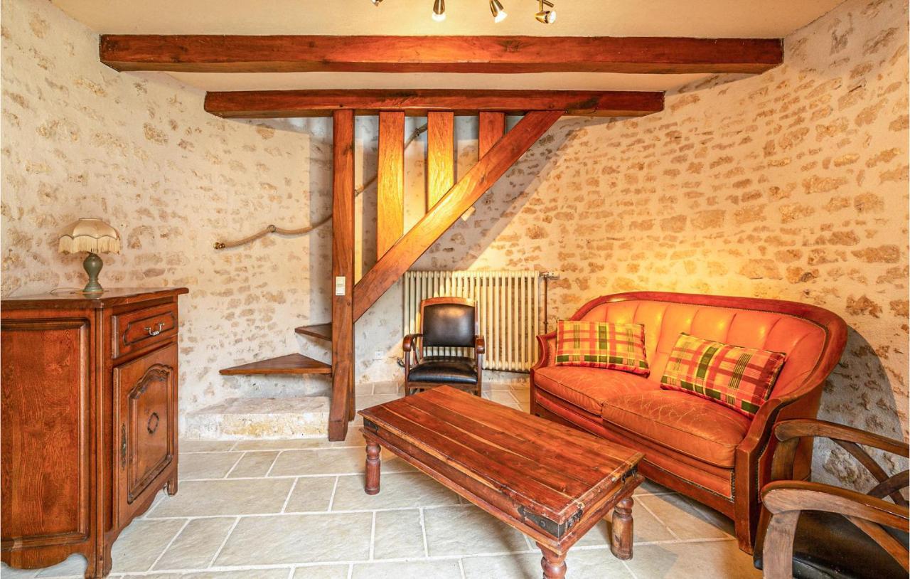 Holiday Home La Haie Les Montils Extérieur photo